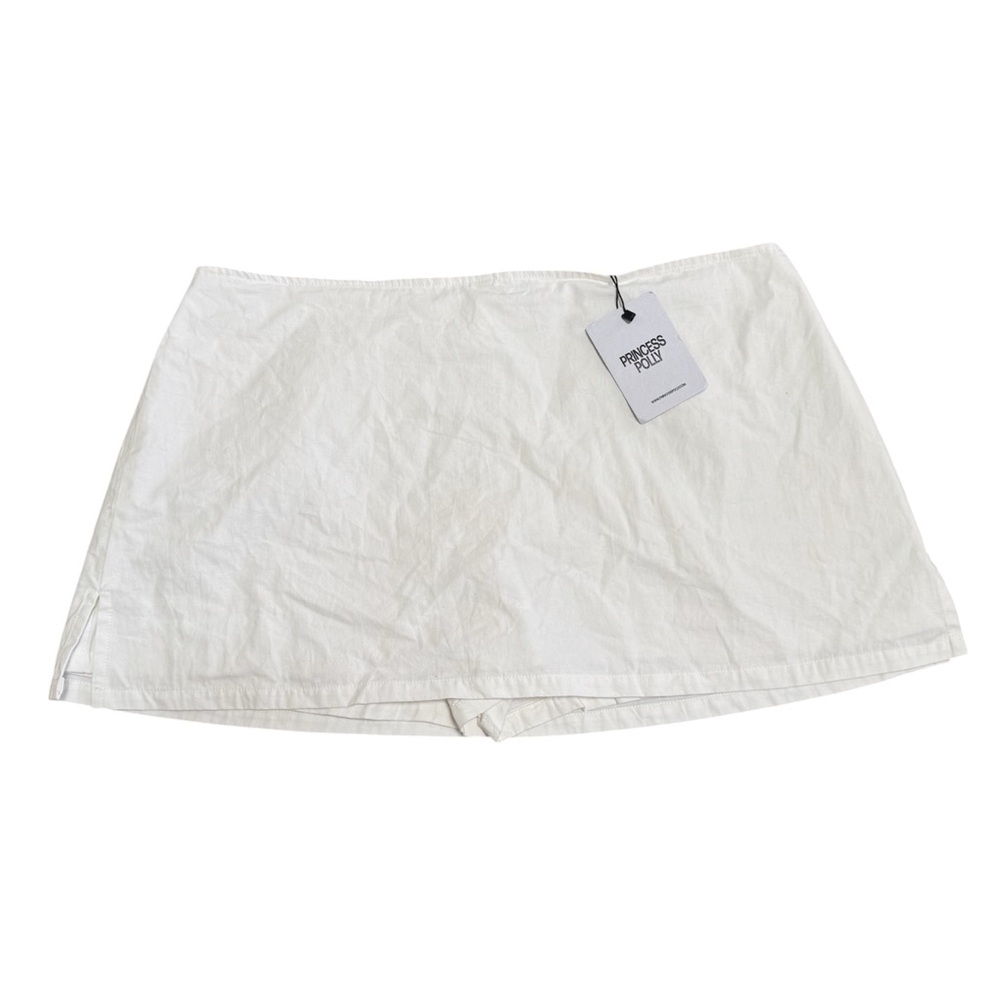 Princess Polly Gigi Skort White | Size 12 (NWT)